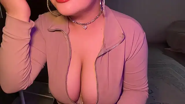 Snapshot of anora_sunny chatting on 15, 5, 2026 anora sunny online show from 15, 5, 2026