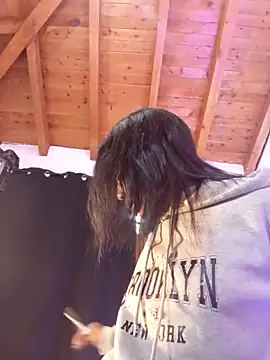 Zaira Rose  online show from 1, 10, 2025