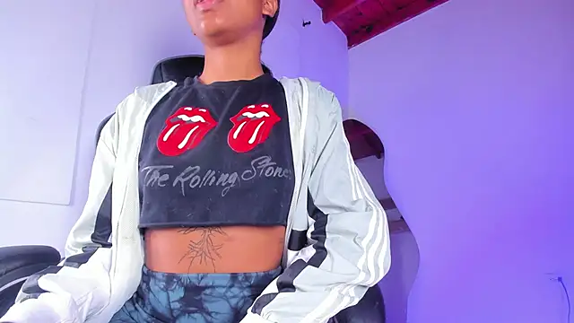 Zaira Rose  online show from 4, 10, 2025