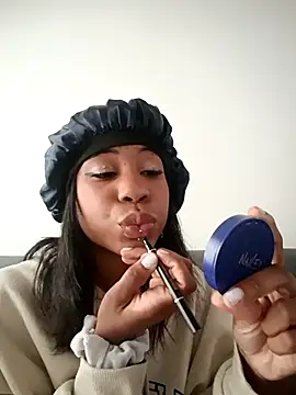 Snapshot of Zaira_Rose_ chatting on 7, 2, 2026 Zaira Rose online show from 7, 2, 2026