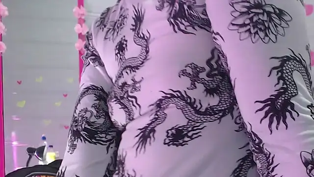 Ariasmithog online show from 11, 11, 2025