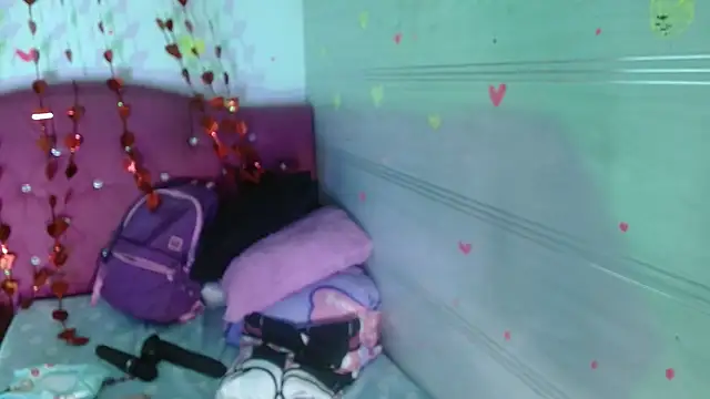 Ariasmithog online show from 12, 3, 2026