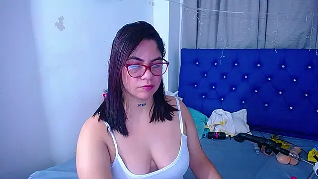 hornny cougar online show from 26, 9, 2025