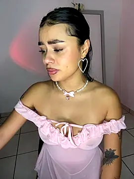 Snapshot of meli_ortiz_ chatting on 25, 9, 2025 meli ortiz online show from 25, 9, 2025