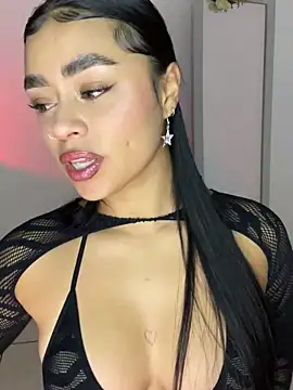 Snapshot of meli_ortiz_ chatting on 13, 10, 2025 meli ortiz online show from 13, 10, 2025