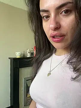 Snapshot of cute_carly_ chatting on 15, 3, 2025 cute carly online show from 15, 3, 2025