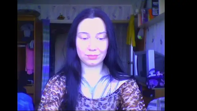 Snapshot of RussNocturnal chatting on 8, 5, 2026 RussNocturnal online show from 8, 5, 2026
