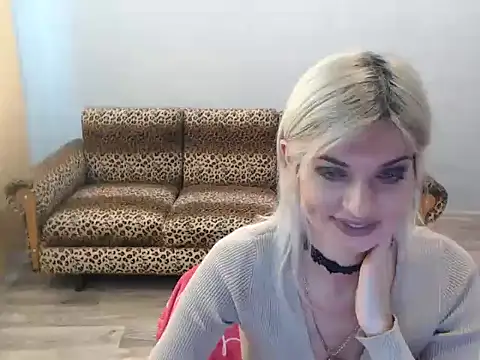 SexyBeatriice online show from 5, 12, 2025