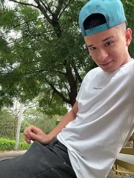 arevalo1124 online show from 11, 10, 2025