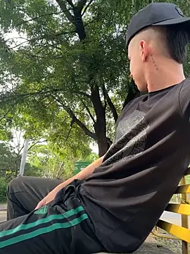 arevalo1124 online show from 12, 11, 2025