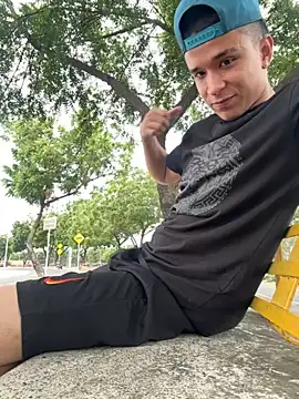 arevalo1124 online show from 18, 11, 2025