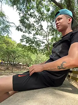 arevalo1124 online show from 23, 11, 2025