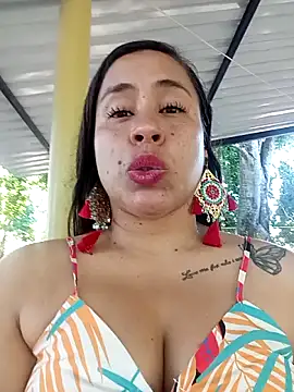 kamila lovee online show from 13, 10, 2025