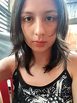 Maiden-Hot online show from 21, 11, 2025