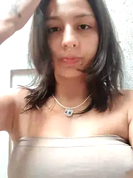 Maiden-Hot online show from 4, 2, 2026