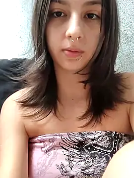 Maiden-Hot online show from 14, 2, 2026