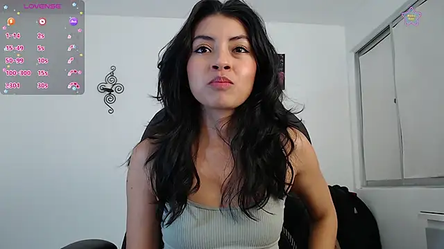 Snapshot of ellajonz chatting on 26, 7, 2026 ellajonz online show from 26, 7, 2026