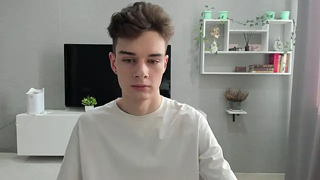 avegothy- online show from 4, 2, 2025