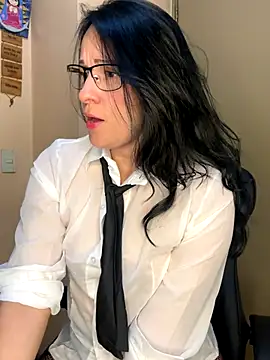 Snapshot of ValeriaVixen chatting on 22, 9, 2025 ValeriaVixen online show from 22, 9, 2025