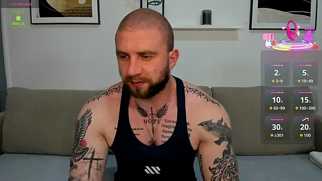 Snapshot of Gerard_Finbar chatting on 16, 11, 2025 Gerard Finbar online show from 16, 11, 2025