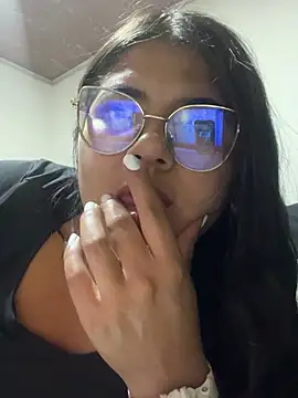 Snapshot of viccky_vick chatting on 16, 2, 2025 viccky vick online show from 16, 2, 2025