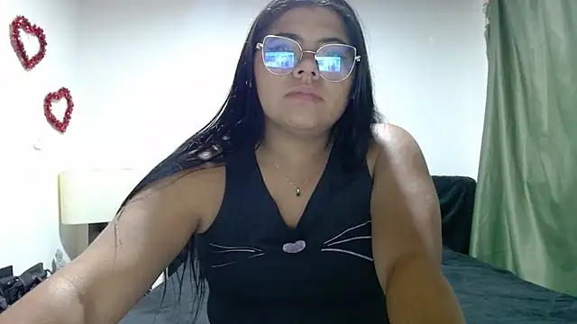 Snapshot of viccky_vick chatting on 27, 9, 2025 viccky vick online show from 27, 9, 2025