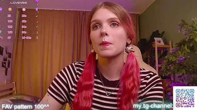 Snapshot of Gretchen_Mol chatting on 18, 2, 2026 Gretchen Mol online show from 18, 2, 2026