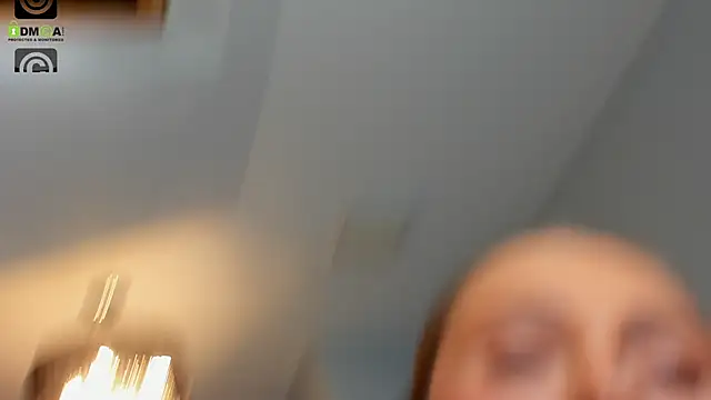 Snapshot of Anya-Ray chatting on 8, 11, 2025 Anya-Ray online show from 8, 11, 2025