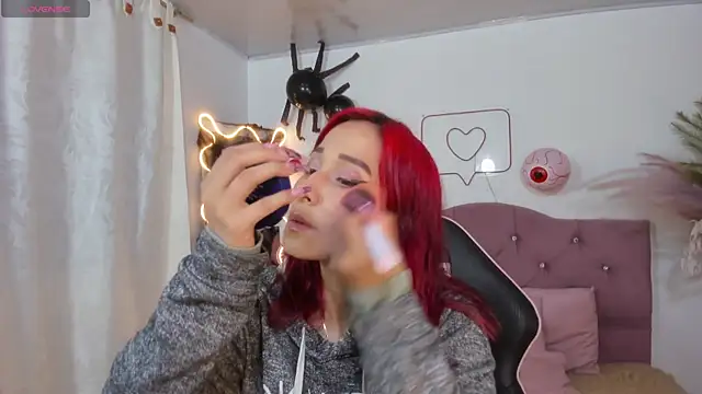 palmerfox tay online show from 19, 10, 2025