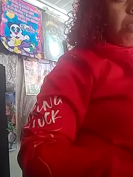 alexandraluv online show from 5, 3, 2025