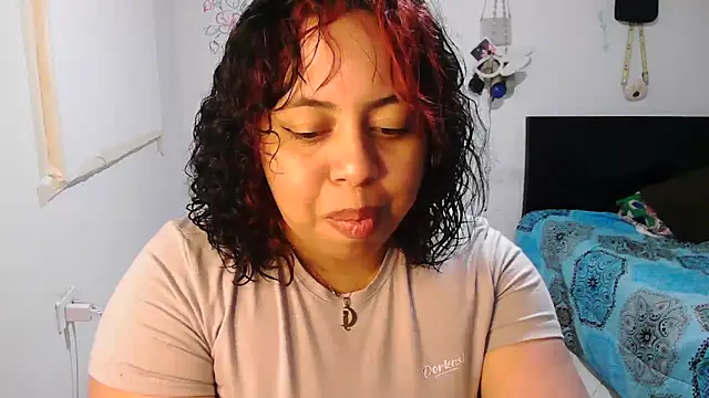 alexandraluv online show from 5, 12, 2025