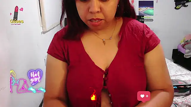 Snapshot of alexandraluv chatting on 25, 2, 2026 alexandraluv online show from 25, 2, 2026