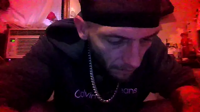 Snapshot of cruz815 chatting on 19, 9, 2025 cruz815 online show from 19, 9, 2025