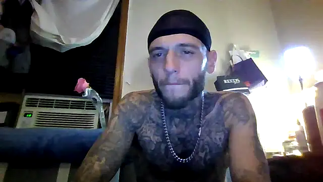 Snapshot of cruz815 chatting on 23, 9, 2025 cruz815 online show from 23, 9, 2025