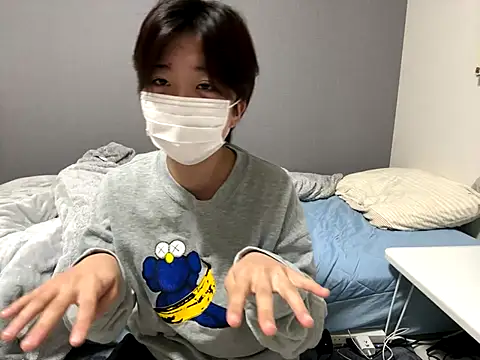 Snapshot of kr_koma55xo chatting on 4, 10, 2025 kr koma55xo online show from 4, 10, 2025