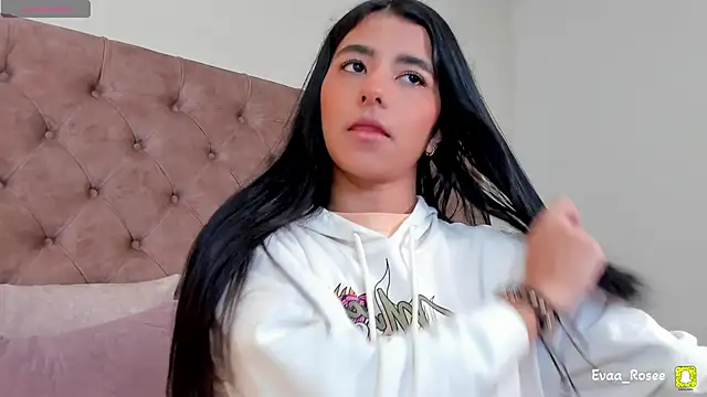 eva roseee online show from 13, 11, 2025