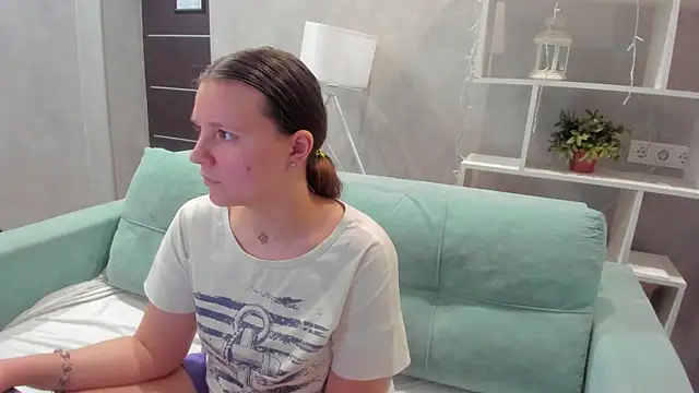 Snapshot of Jenny_Jimmy chatting on 8, 6, 2026 Jenny Jimmy online show from 8, 6, 2026