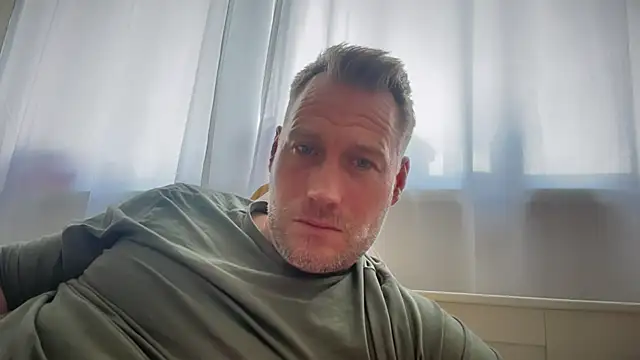 Christian87xxx online show from 6, 10, 2025