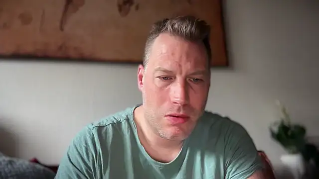 Christian87xxx online show from 12, 4, 2026