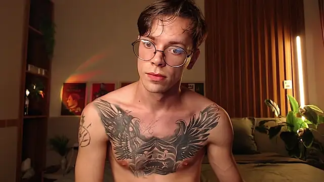 William Henry  online show from 27, 3, 2026