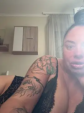 Snapshot of MeganCole01 chatting on 30, 1, 2025 MeganCole01 online show from 30, 1, 2025