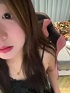 Snapshot of kkkiii889 chatting on 9, 3, 2025 kkkiii889 online show from 9, 3, 2025