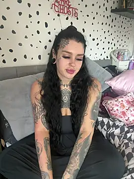 Snapshot of tempzzz12 chatting on 3, 8, 2026 tempzzz12 online show from 3, 8, 2026