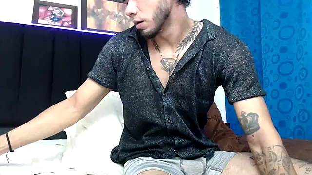 Snapshot of Niick01_ chatting on 23, 2, 2025 Niick01 online show from 23, 2, 2025