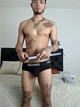 Snapshot of Niick01_ chatting on 12, 3, 2025 Niick01 online show from 12, 3, 2025