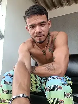 Snapshot of Niick01_ chatting on 25, 9, 2025 Niick01 online show from 25, 9, 2025