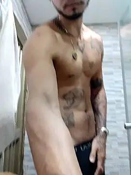 Snapshot of Niick01_ chatting on 12, 10, 2025 Niick01 online show from 12, 10, 2025