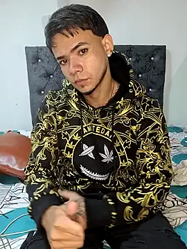 Snapshot of Niick01_ chatting on 24, 11, 2025 Niick01 online show from 24, 11, 2025