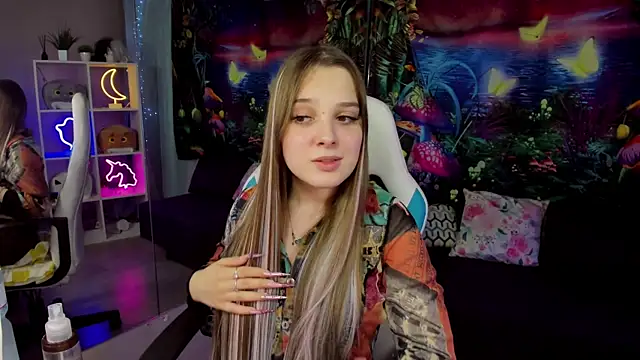 Snapshot of kaisajenner chatting on 5, 6, 2026 kaisajenner online show from 5, 6, 2026