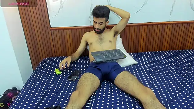 Snapshot of Arah_issaa chatting on 19, 2, 2025 Arah issaa online show from 19, 2, 2025